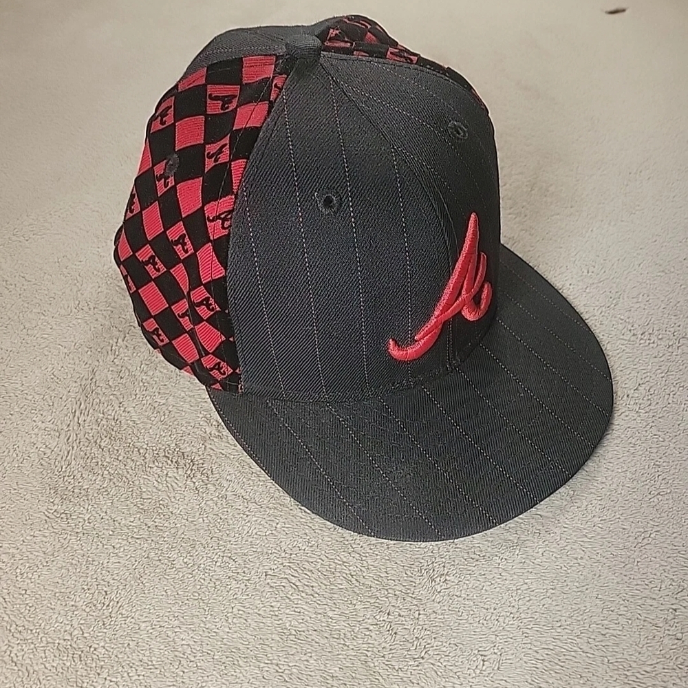 Atlanta Braves Hat 59Fifty New Era 7 1/8 Black Red Diamond Pinstripe Wool Cap